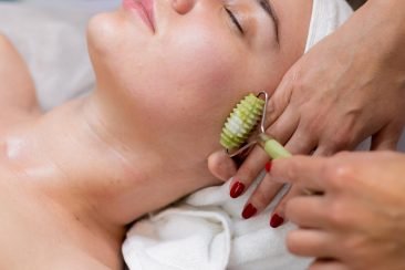 beauty-cosmetology-concept-2024-10-18-05-50-24-utcnew Masajes craneales